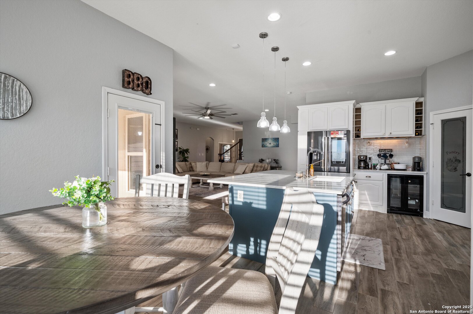 6904 Laura Heights Schertz TX 78154