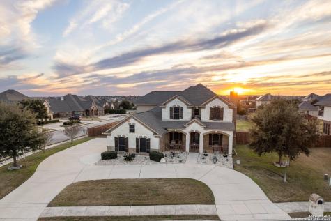 6904 Laura Heights Schertz TX 78154
