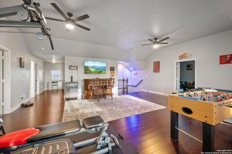 6904 Laura Heights Schertz TX 78154