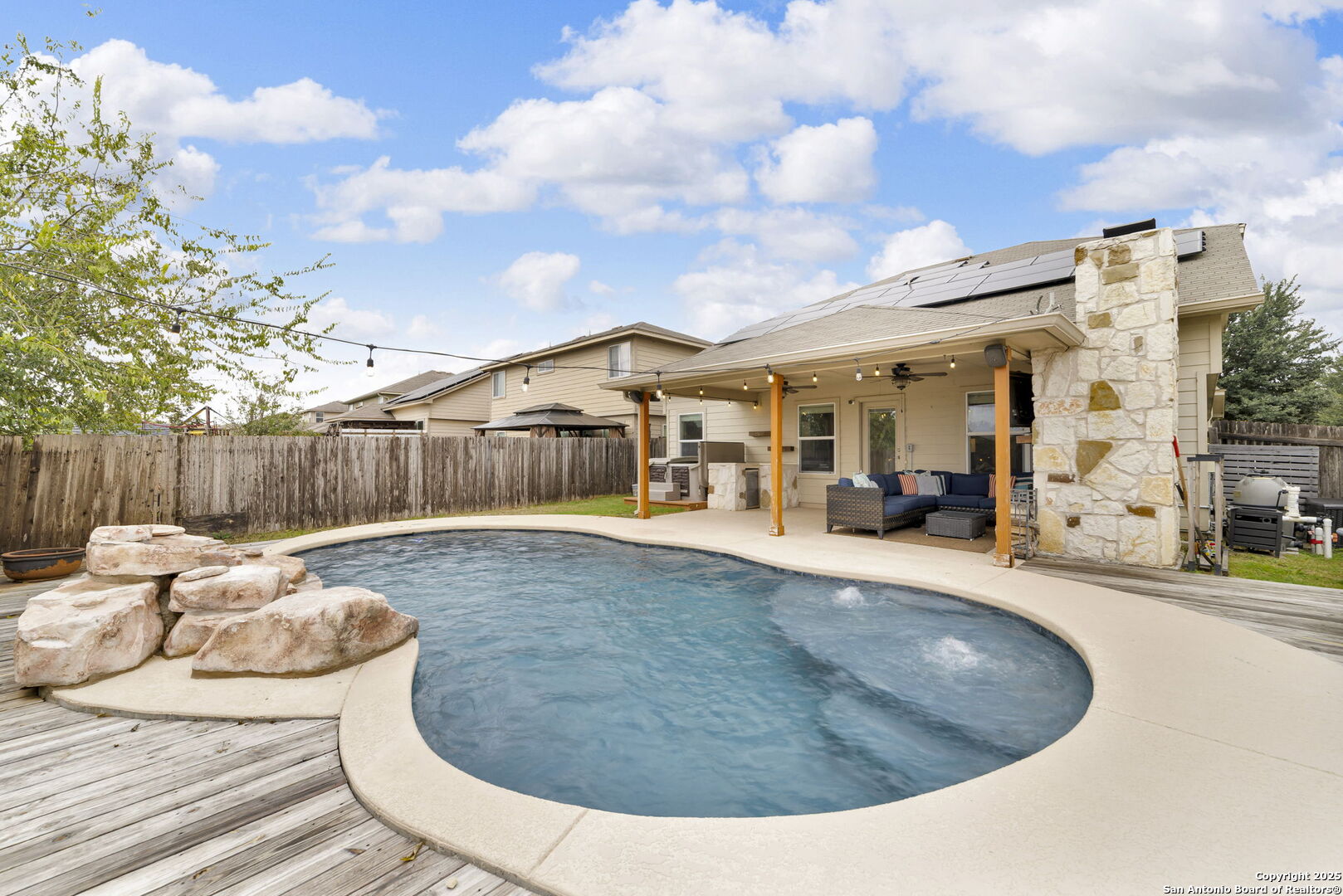 945 Lauren New Braunfels TX 78130