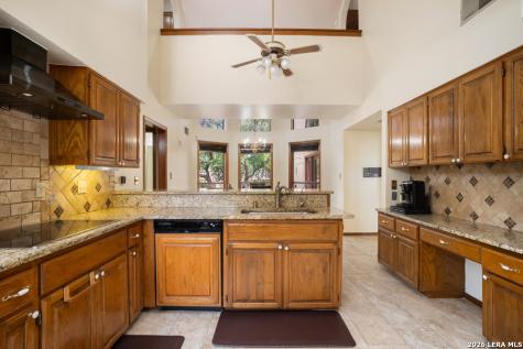 13137 Hunters Ledge San Antonio TX 78230