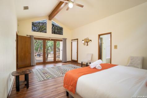 13137 Hunters Ledge San Antonio TX 78230