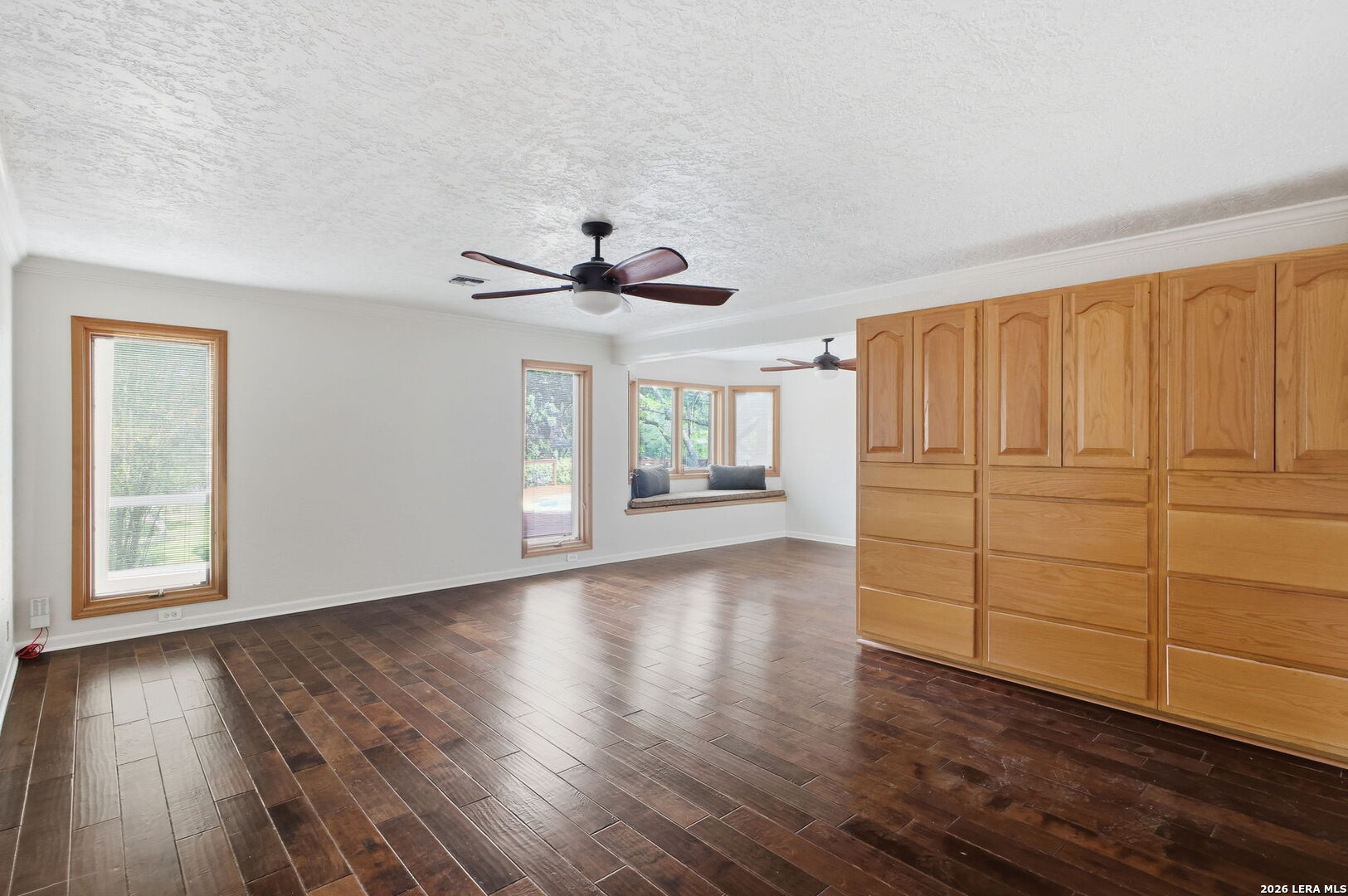 419 S Rolling View San Antonio TX 78253