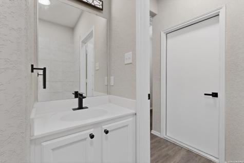 1612 Stone House New Braunfels TX 78132