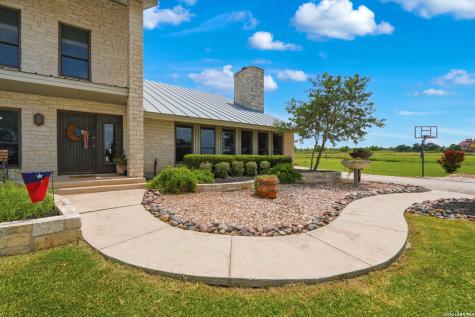 4874 Old Lehmann Kingsbury TX 78638