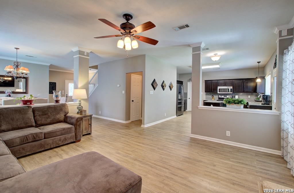 2103 Shoreham San Antonio TX 78260