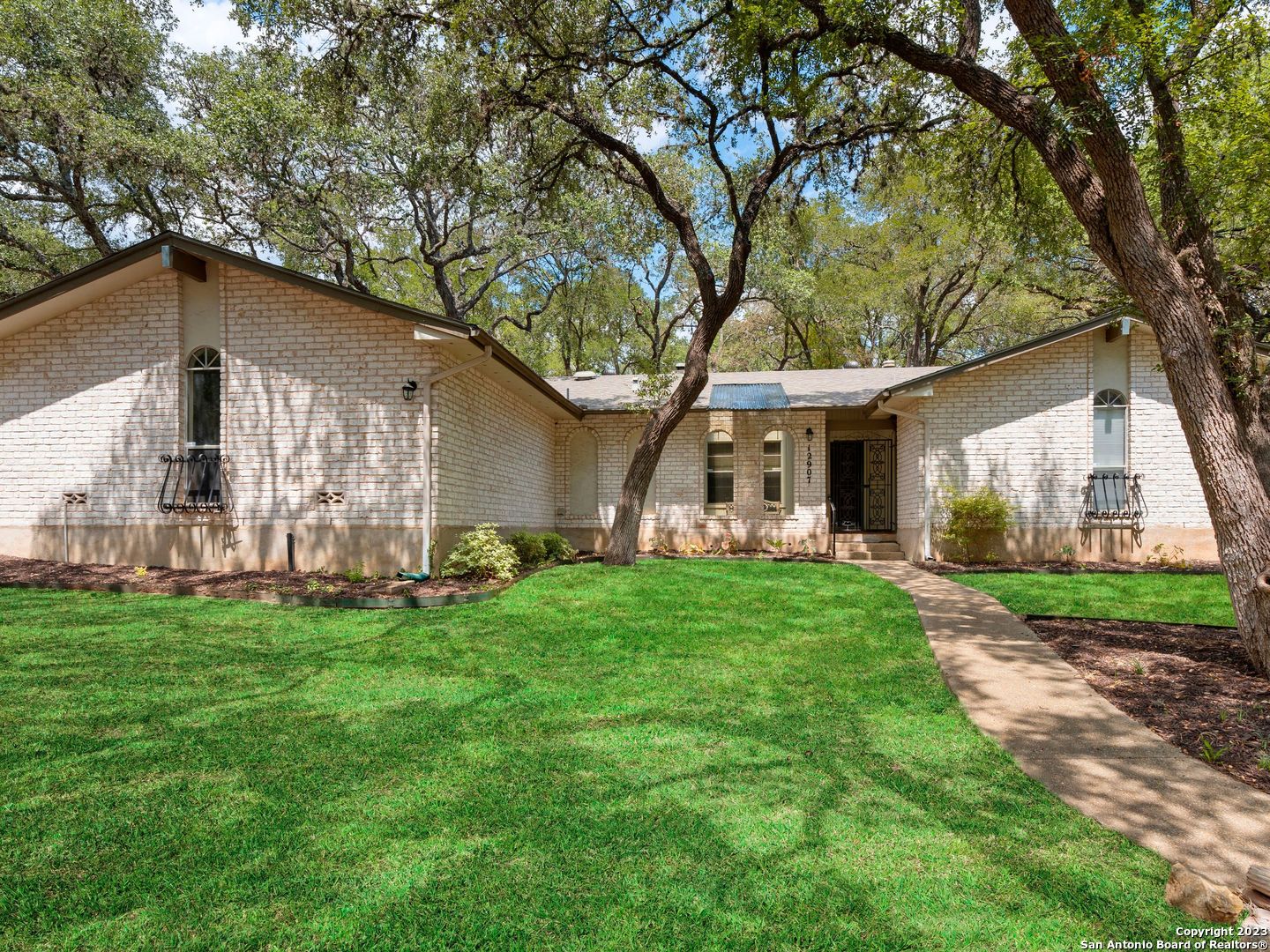 12907 Pinewood Park Court San Antonio TX 78230