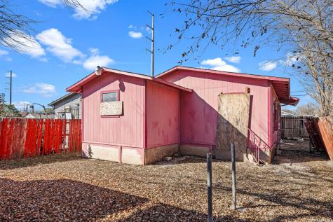 920 S San Joaquin San Antonio TX 78237
