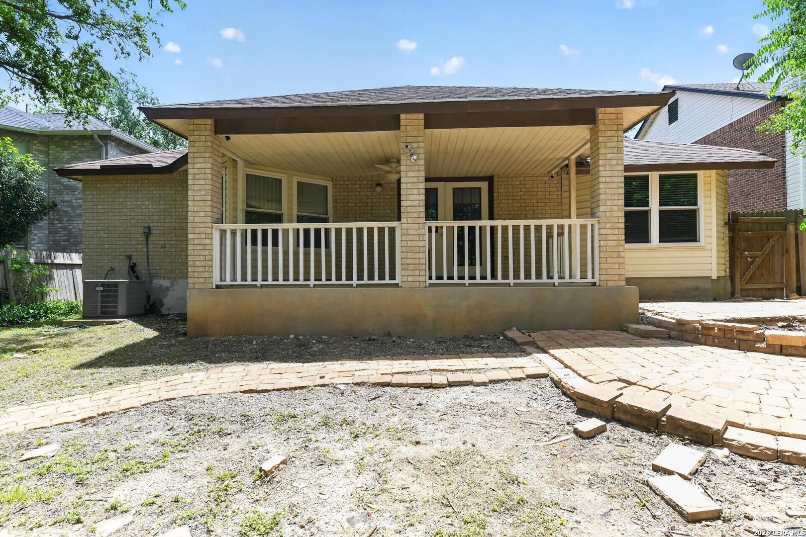 8626 Park Olympia Universal City TX 78148