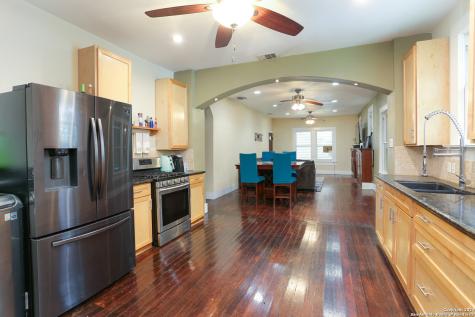 511 Devine Street San Antonio TX 78210