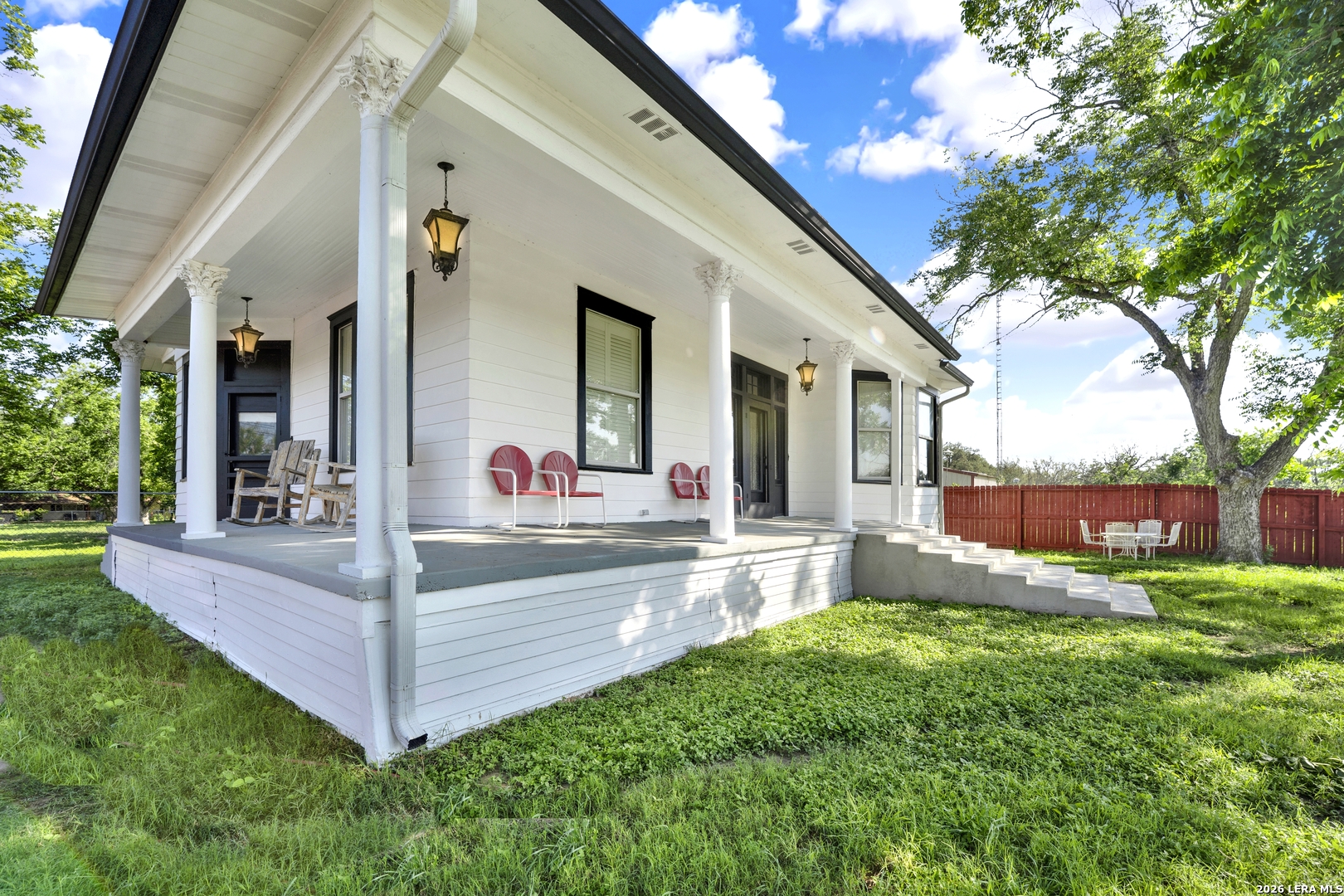 914 Gentilz Street Castroville TX 78009