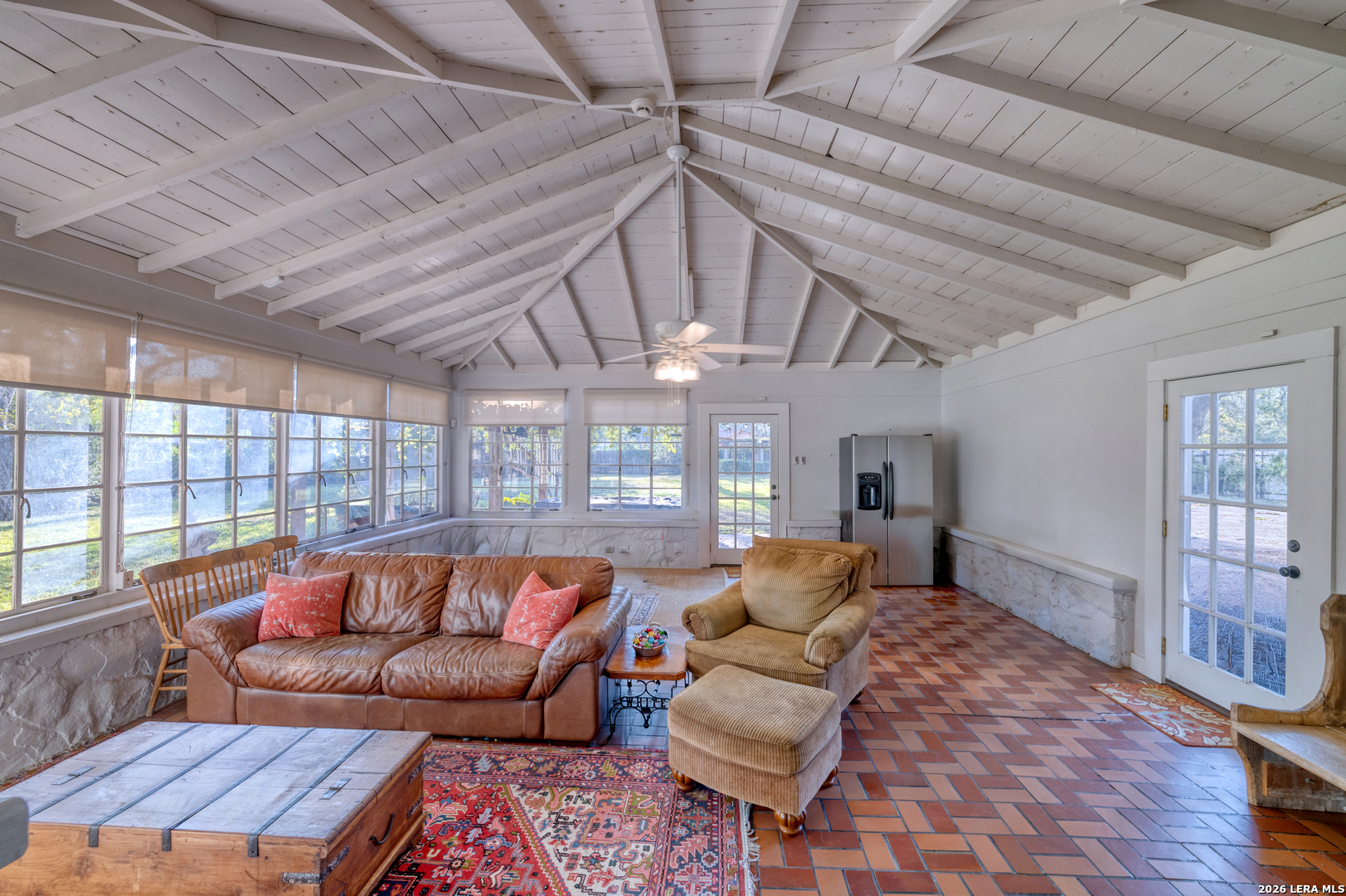 423 N Park Street Uvalde TX 78801