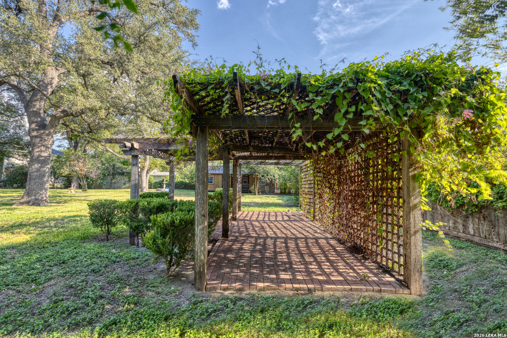423 N Park Street Uvalde TX 78801
