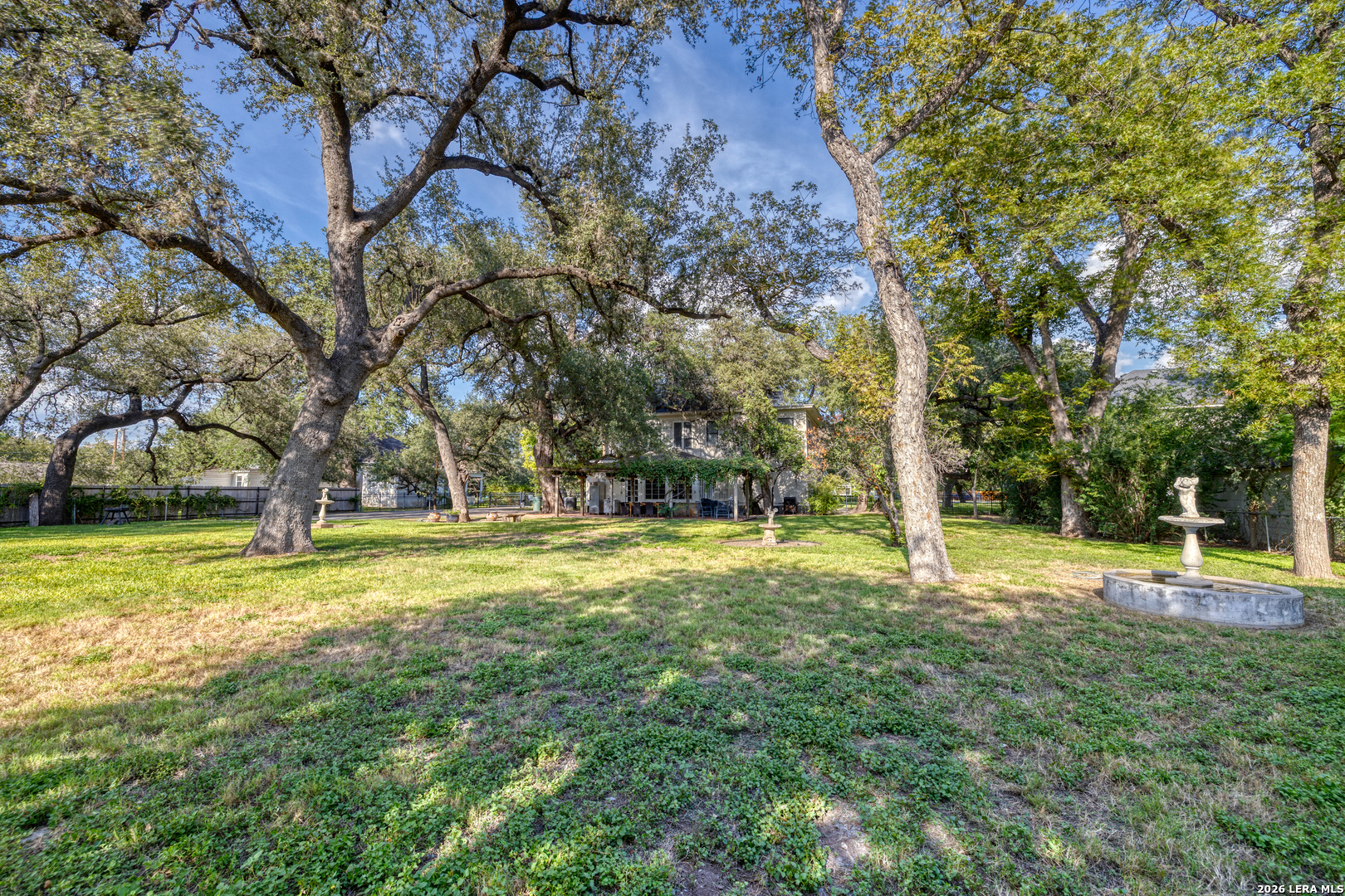 423 N Park Street Uvalde TX 78801