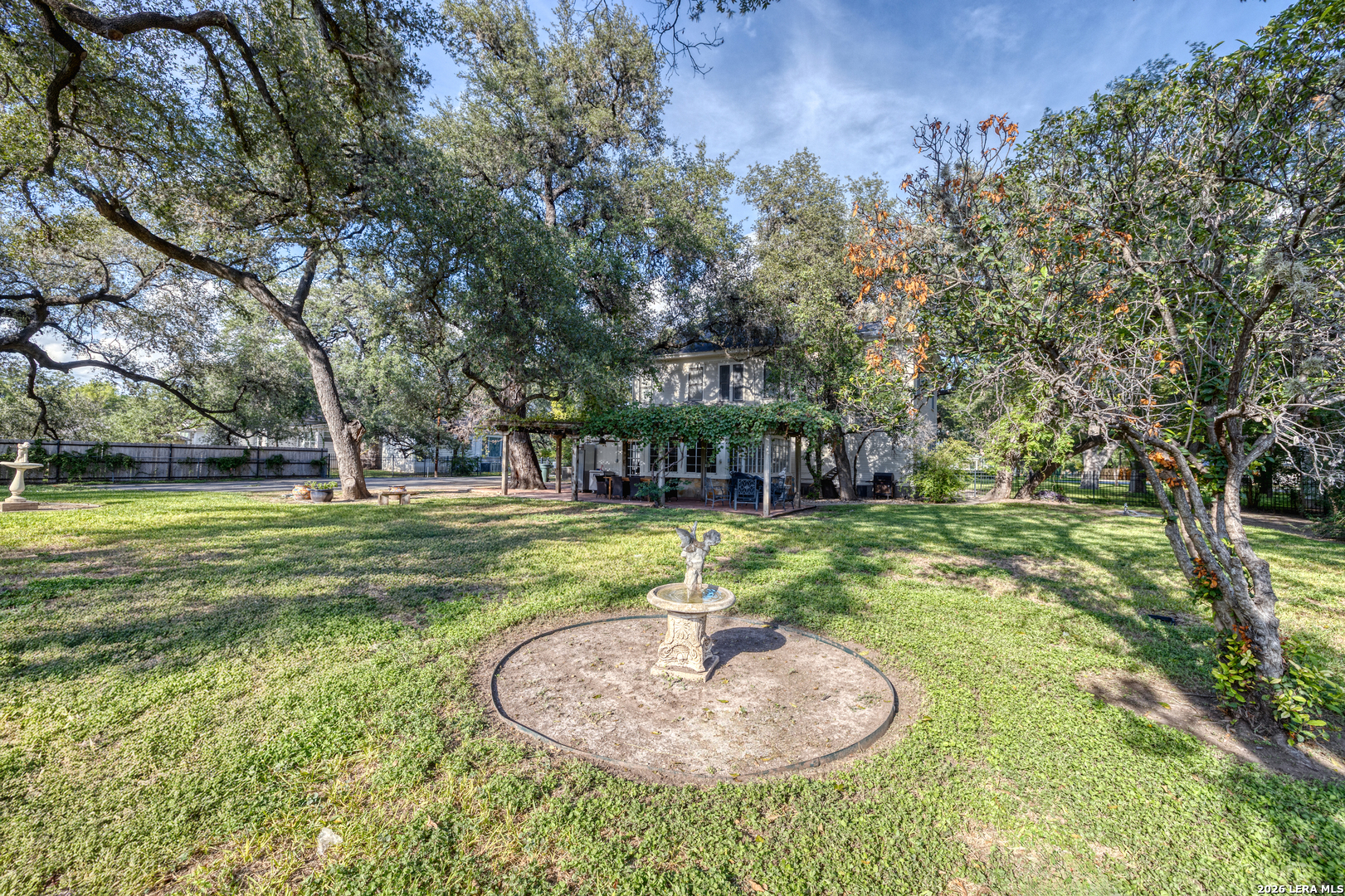 423 N Park Street Uvalde TX 78801
