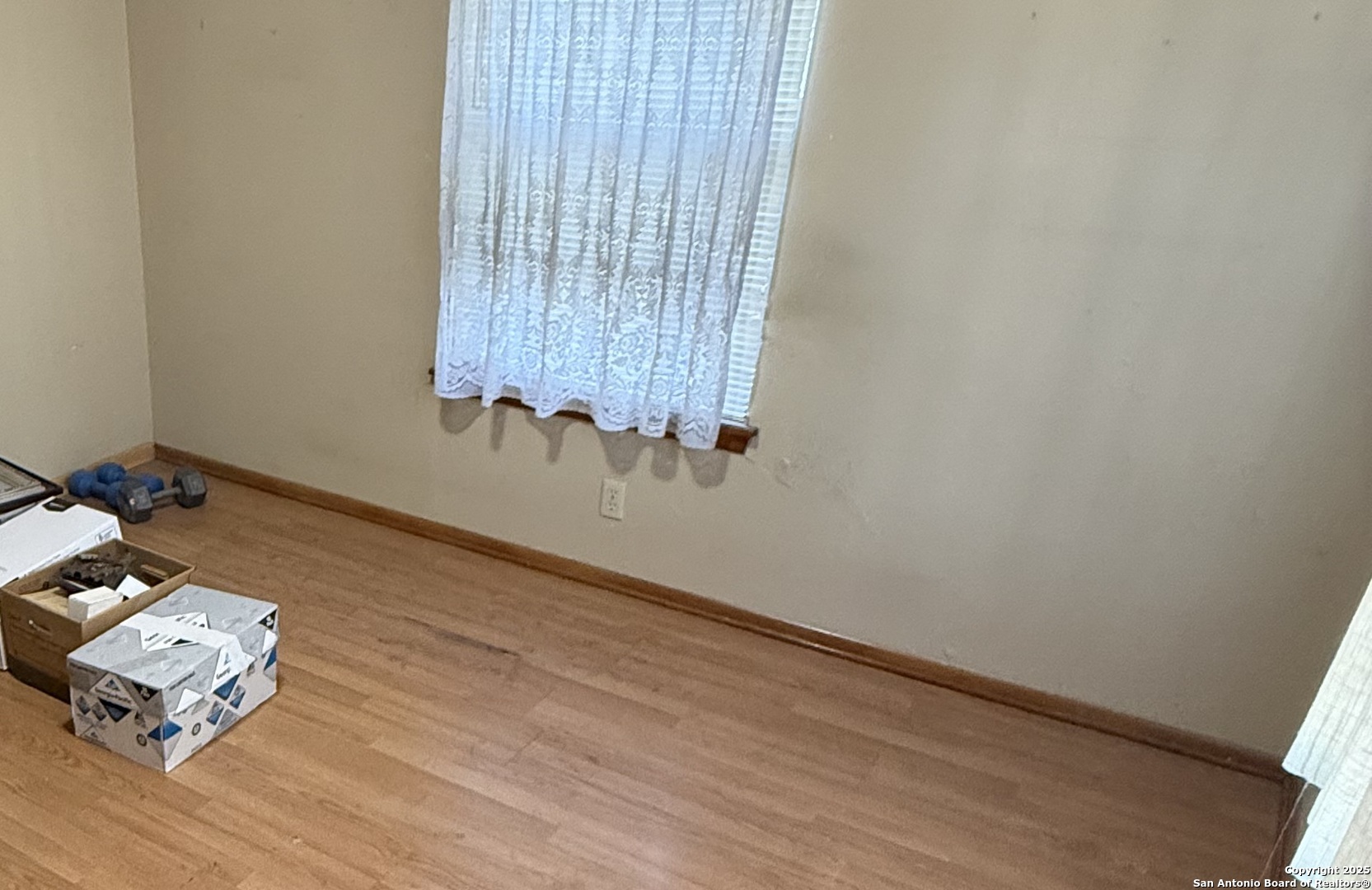 221 Somerset San Antonio TX 78211