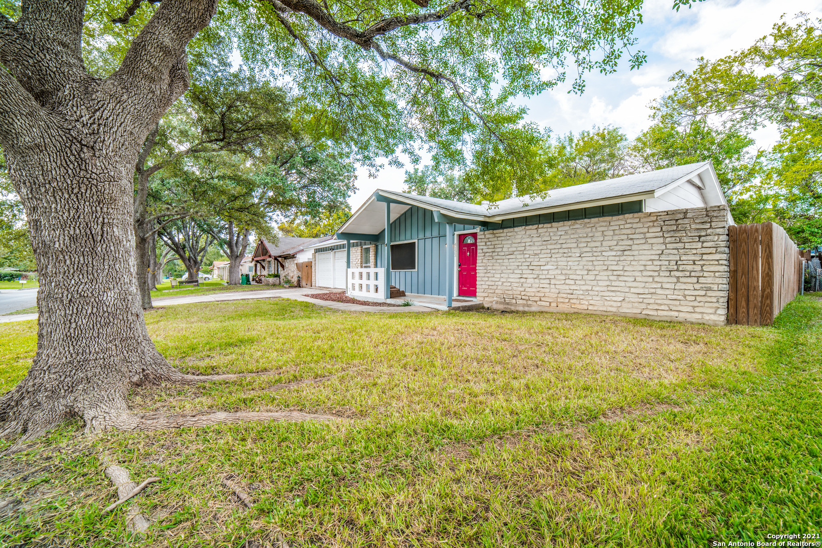 4123 Running Creek Drive San Antonio TX 78218