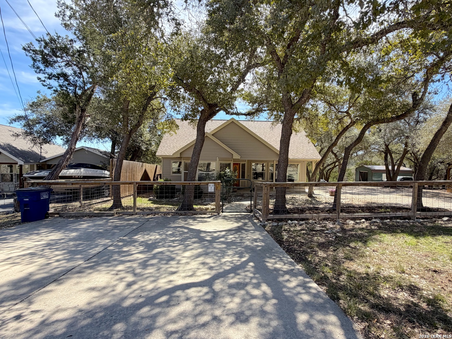 1660 And 1648 Westview Court Drive Canyon Lake TX 78133