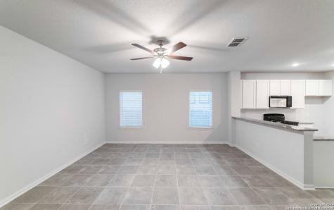 305 Jean Street Seguin TX 78155