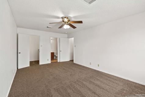 5007 Kenton Trace San Antonio TX 78240