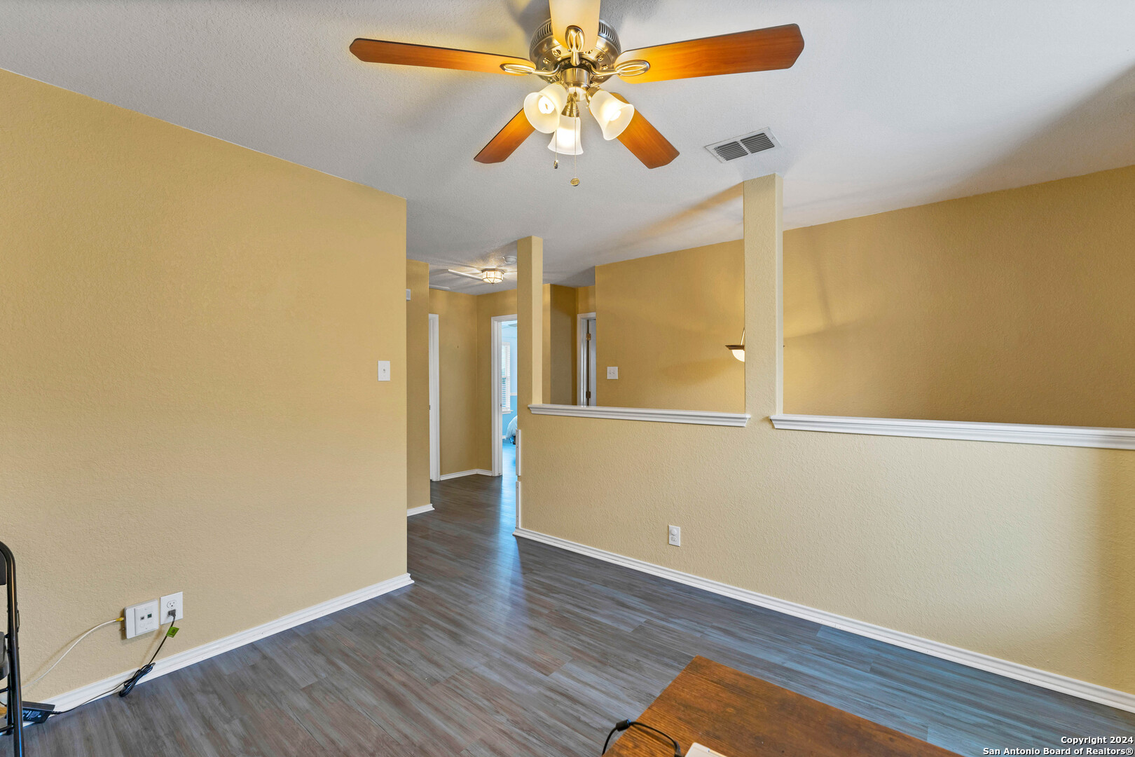 2311 Salmon Creek Converse TX 78109