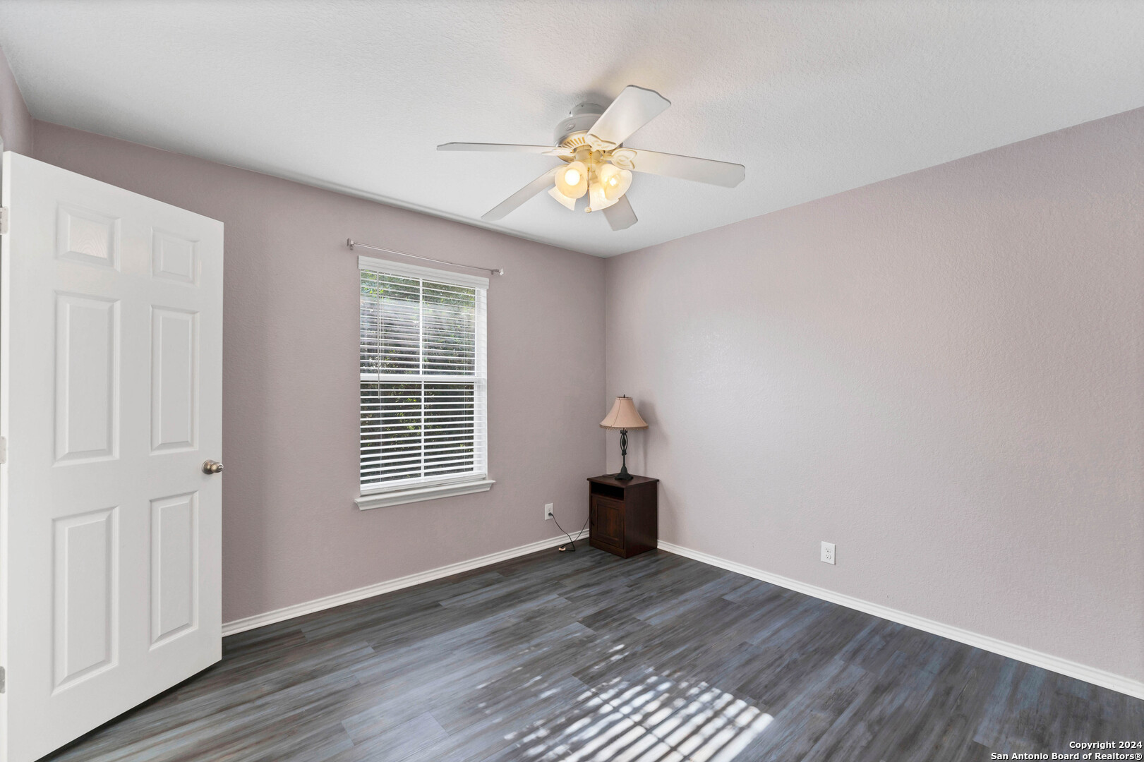 2311 Salmon Creek Converse TX 78109