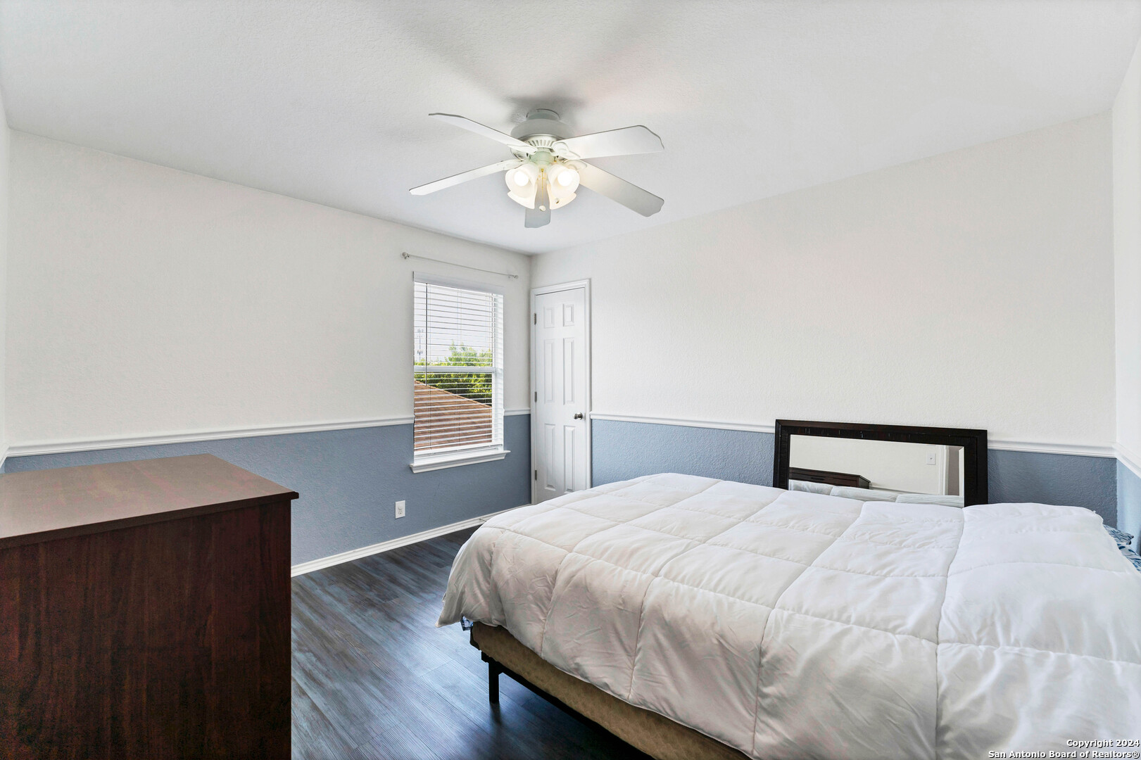 2311 Salmon Creek Converse TX 78109