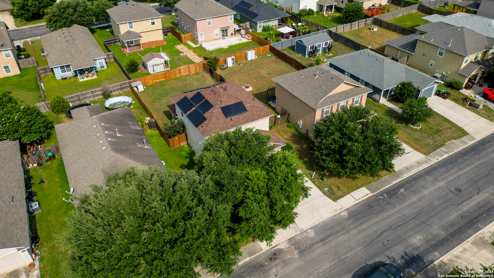2311 Salmon Creek Converse TX 78109