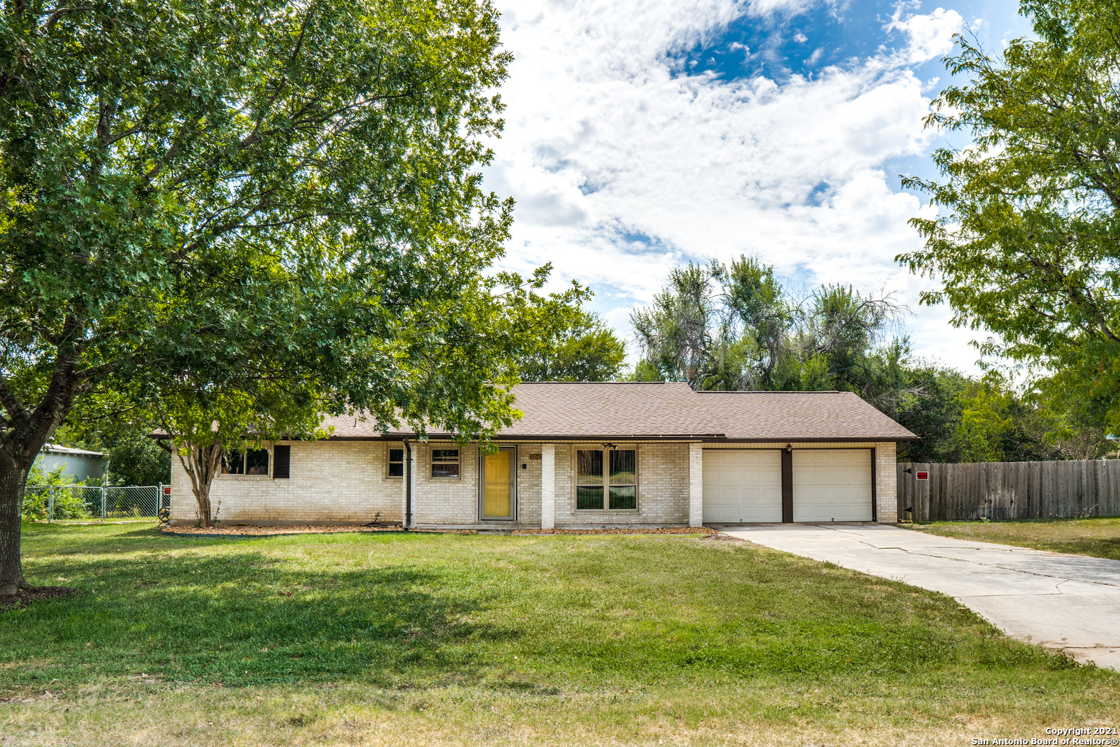 10414 Lazy F Trail Helotes TX 78023