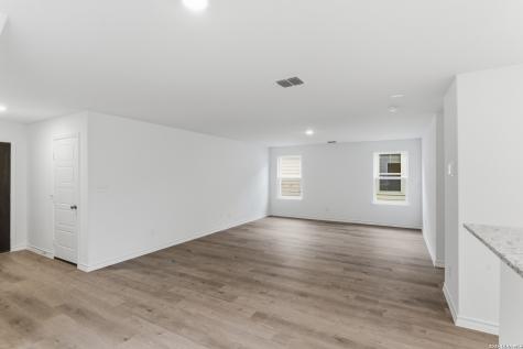 10027 Monte Carmel Place Converse TX 78109
