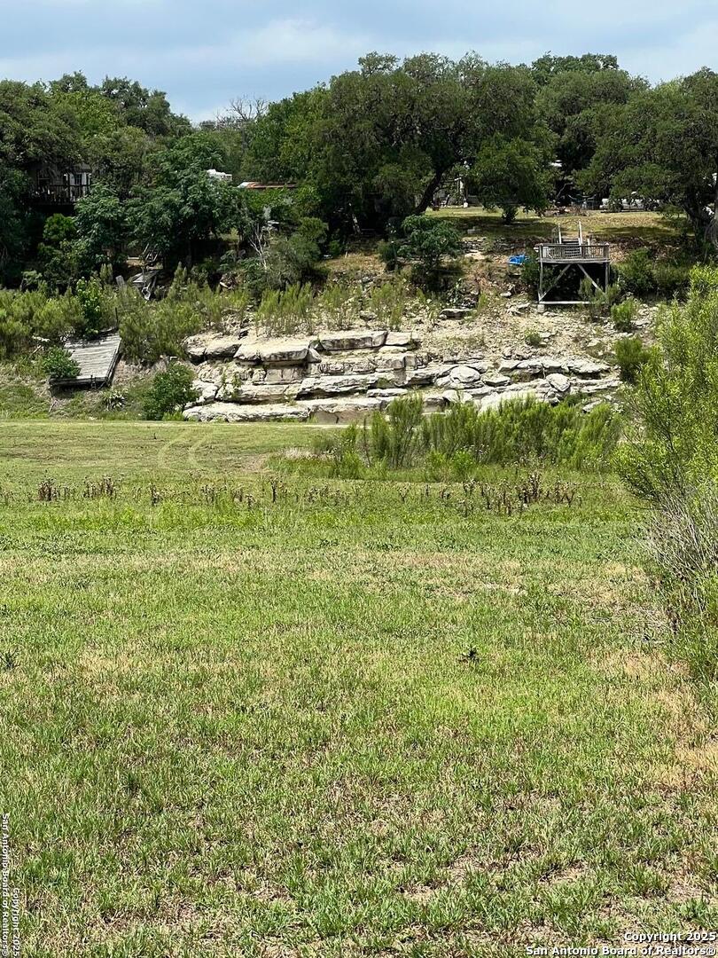 168 Water Street Pipe Creek TX 78063