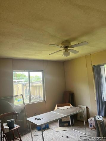 168 Water Street Pipe Creek TX 78063