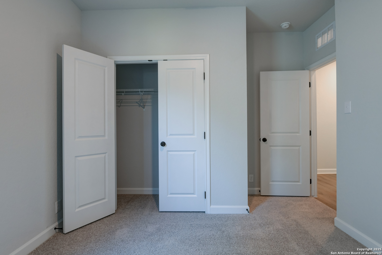 137 Beveridge Seguin TX 78155