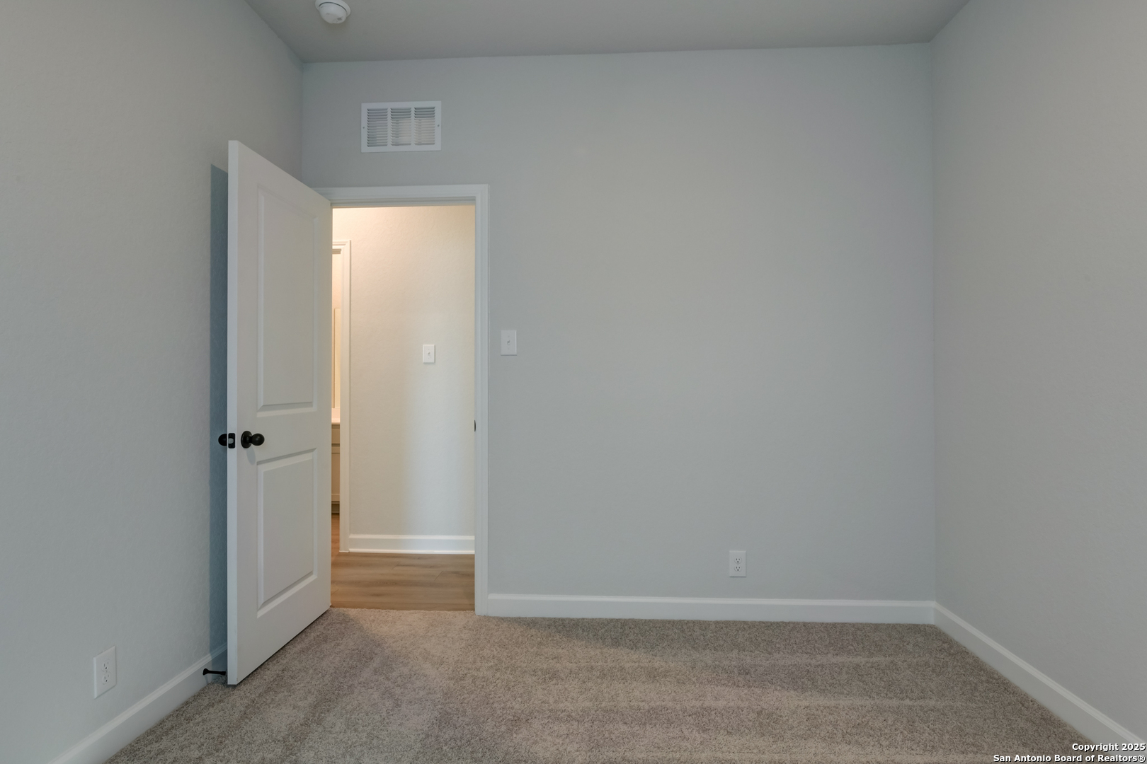 137 Beveridge Seguin TX 78155