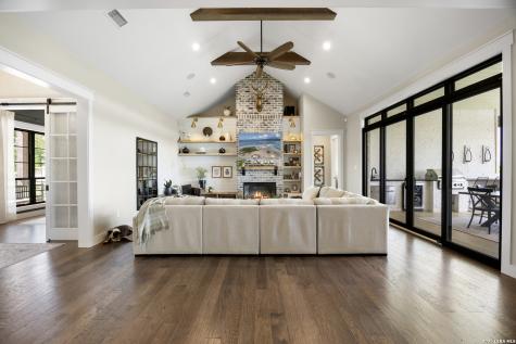 359 Ash Juniper New Braunfels TX 78132