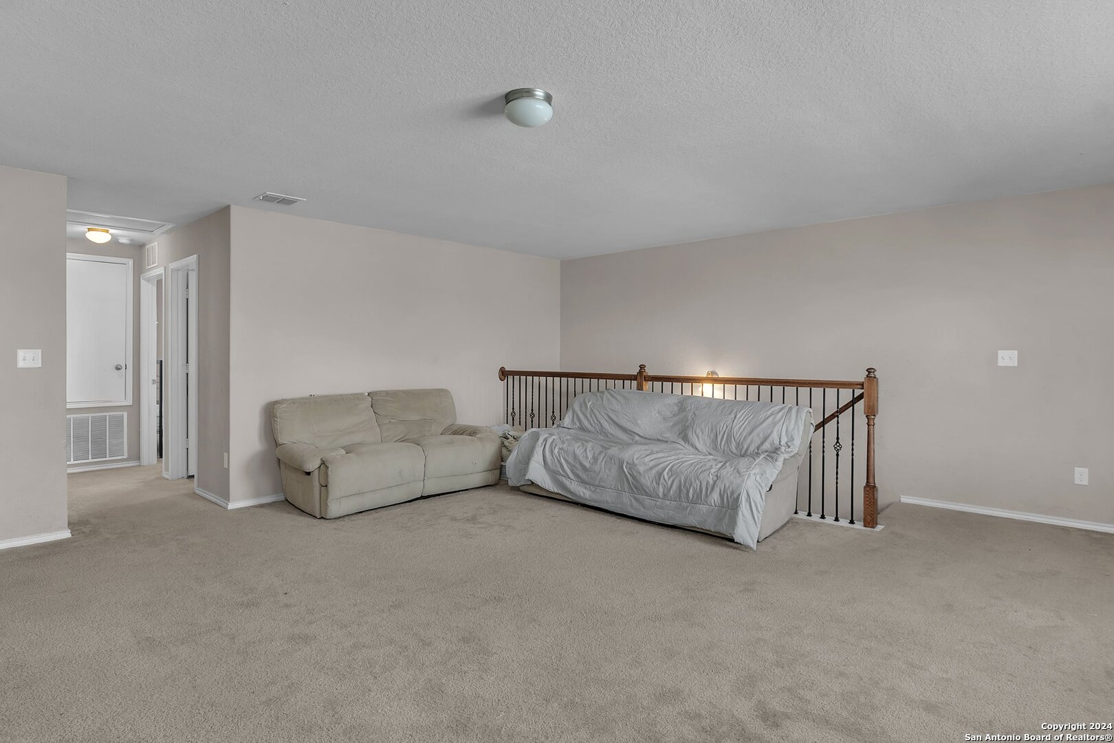 150 Hidden Knoll Selma TX 78154