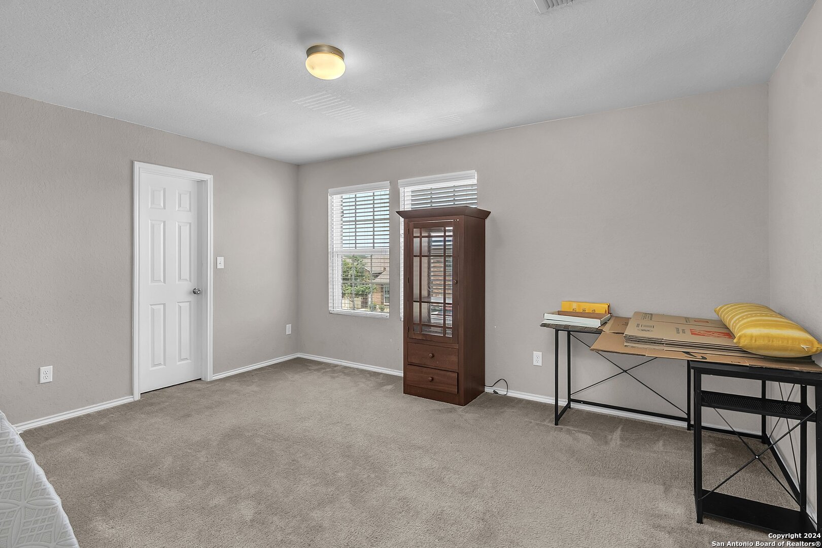150 Hidden Knoll Selma TX 78154