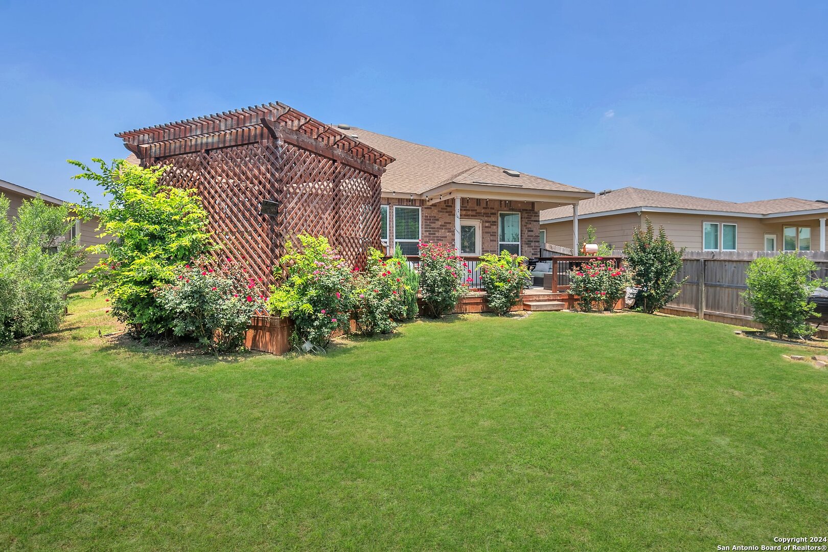 150 Hidden Knoll Selma TX 78154