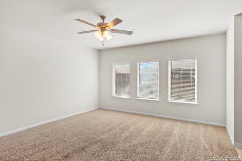8904 Portobello Way Converse TX 78109