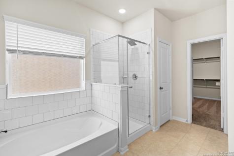 8904 Portobello Way Converse TX 78109