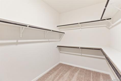 8904 Portobello Way Converse TX 78109