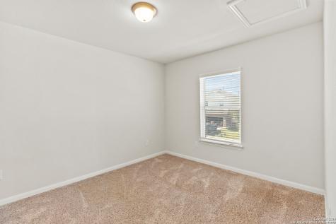 8904 Portobello Way Converse TX 78109