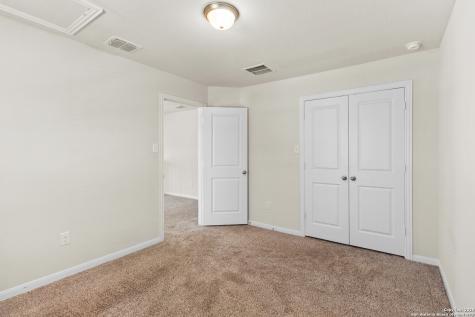 8904 Portobello Way Converse TX 78109