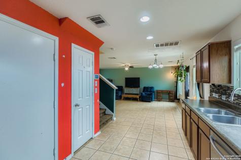 2331 Rosillos Peak San Antonio TX 78245