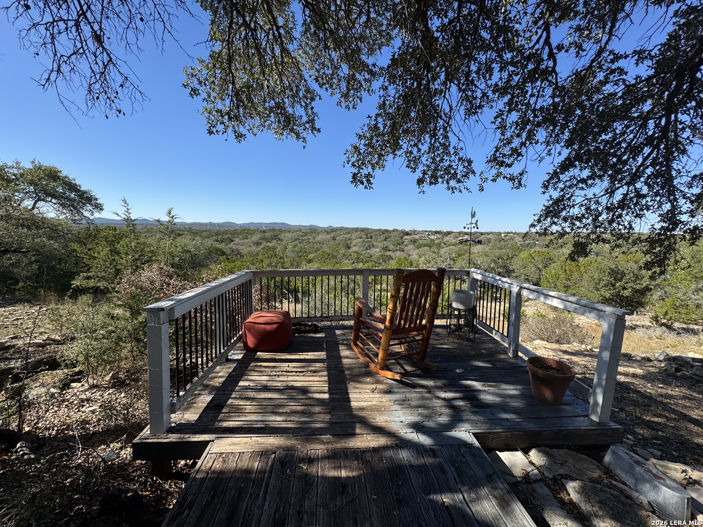 620 Lake Forest Pipe Creek TX 78063