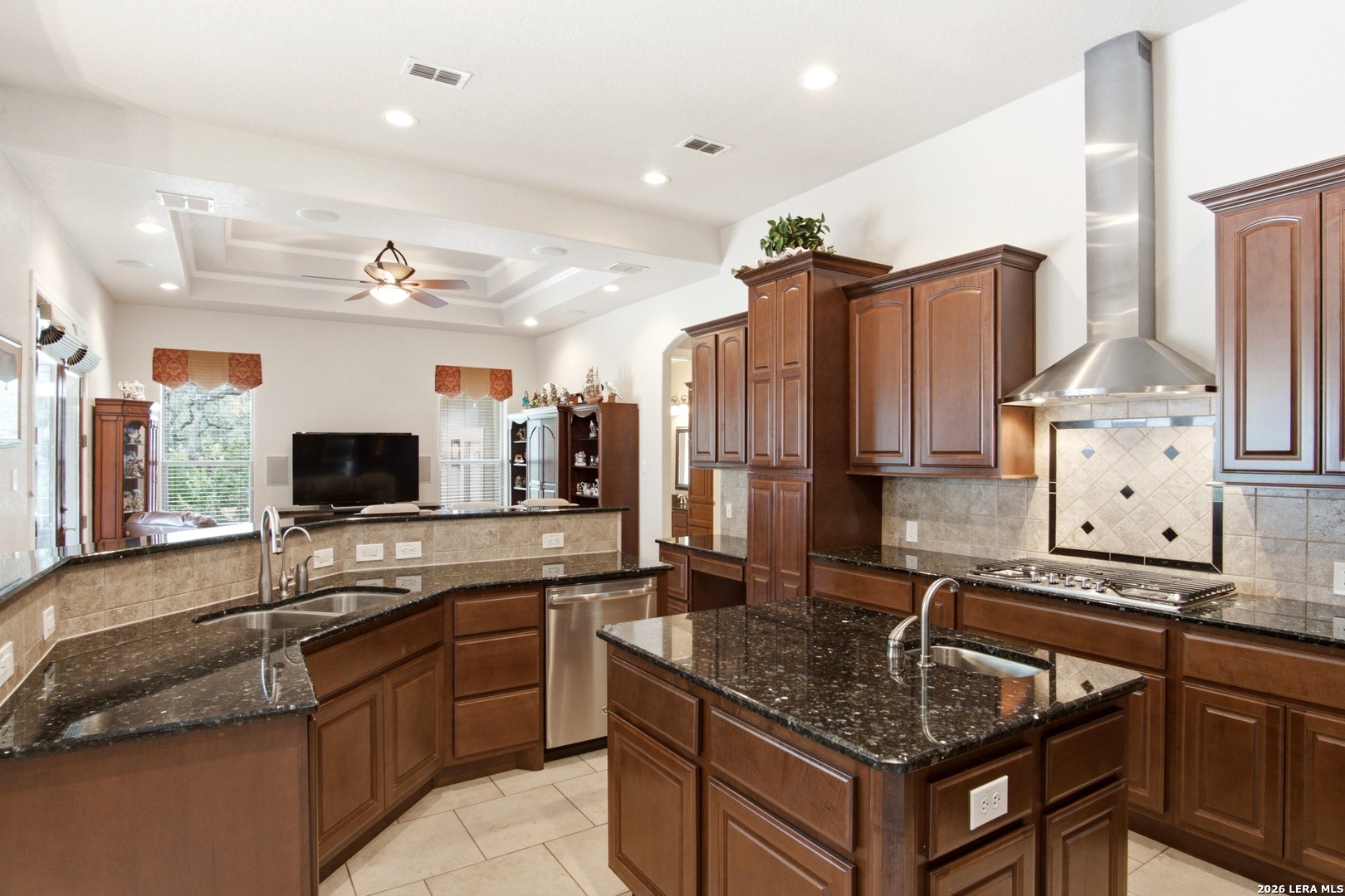 21942 Paseo Corto Drive Garden Ridge TX 78266