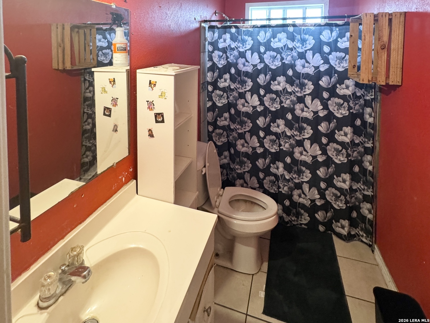 2906 W Poplar Street San Antonio TX 78207
