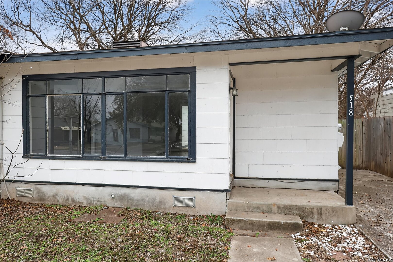 518 W Academy San Antonio TX 78226