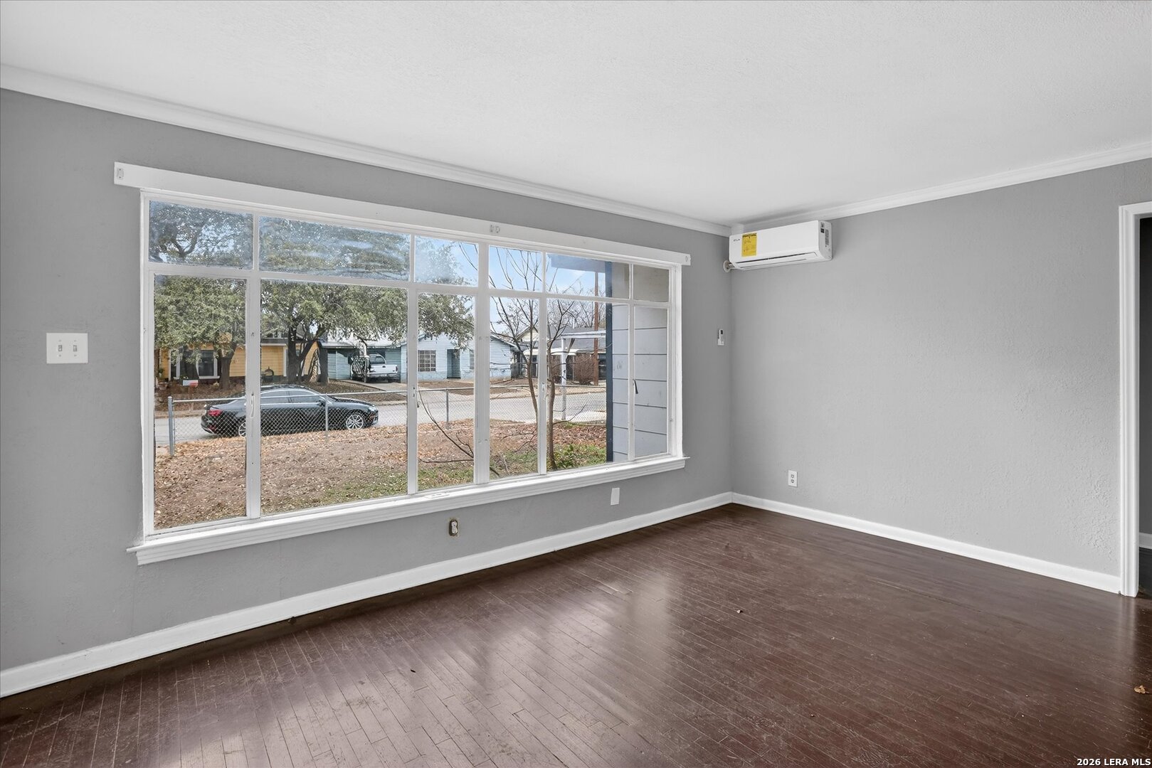 518 W Academy San Antonio TX 78226