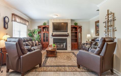 112 Shadywood Boerne TX 78006